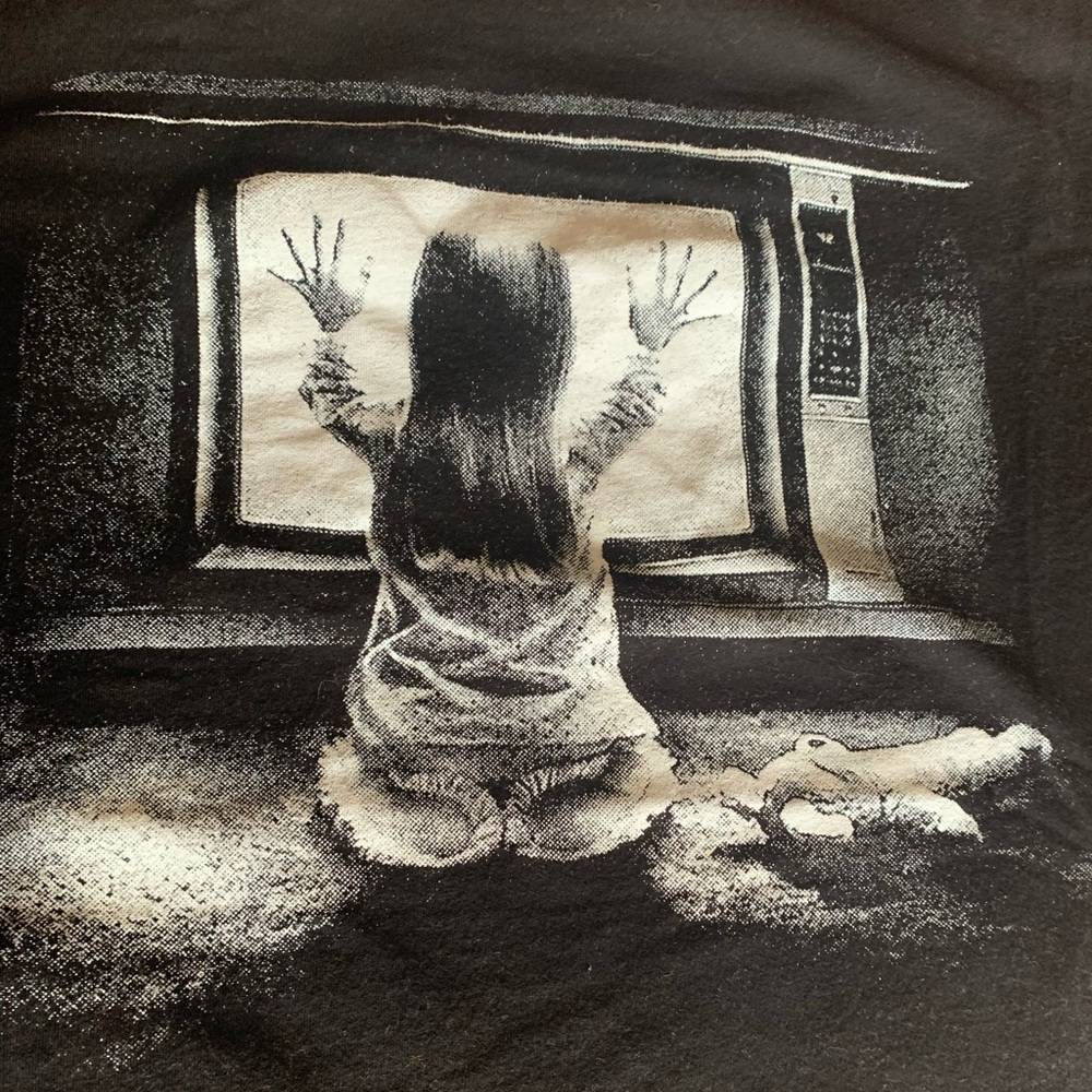 POLTERGEIST Carol Anne Mens T-Shirt Horror Spielberg Black Graphic Size Medium